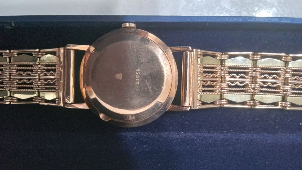 Золотые часы мужские Советского бренда "Полёт"