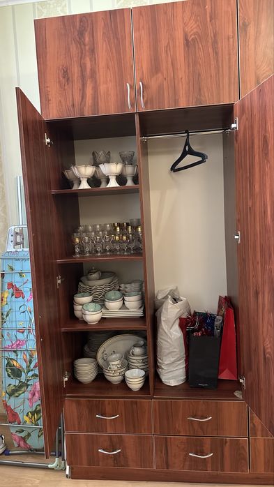 Шкаф в идеальном состоянии!