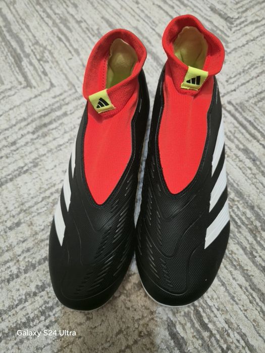 Adidas Predator League Nr 40 2/3