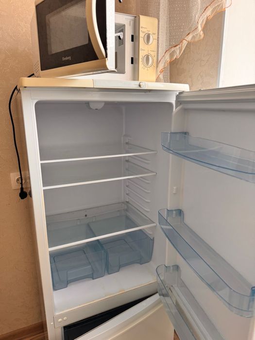 Продам холодильник Бирюса