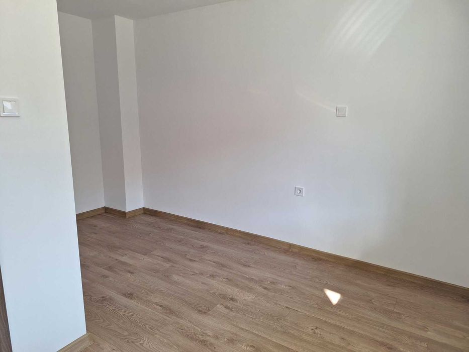 Продава се Тристаен апартамент в Габрово, Център - 66 кв.м за 1221 €/кв.м - Снимка #5