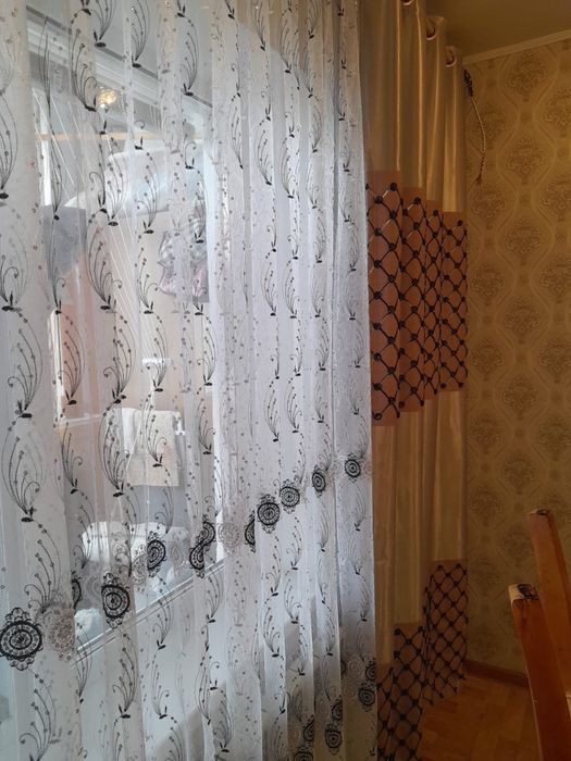Продам шторы (комплект)