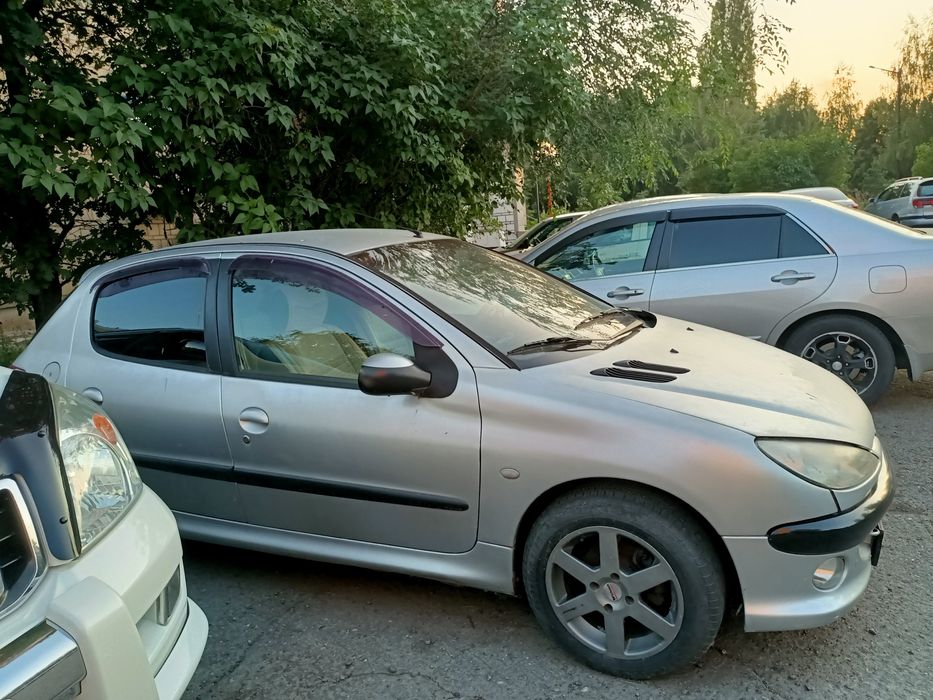 Продам Peugeot 206