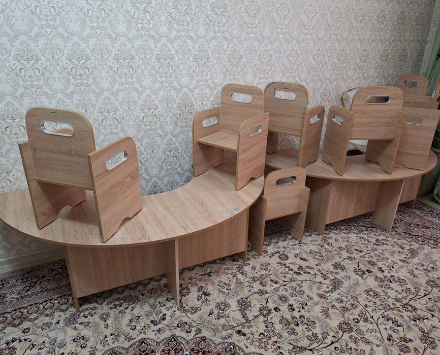 Столы стулья детские