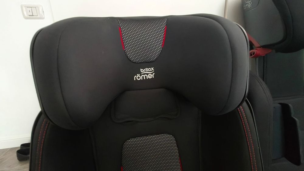 Scaun auto copii isofix Britax Romer 1-12 ani / 9-36 kg