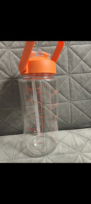 Sticlă de apă gradata 1.5 litri nouă nefolosită