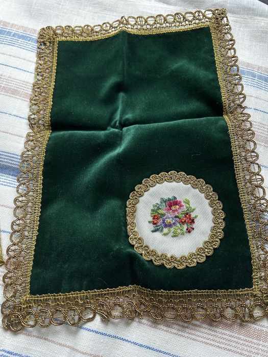 Кърпички,подложки покривкии др