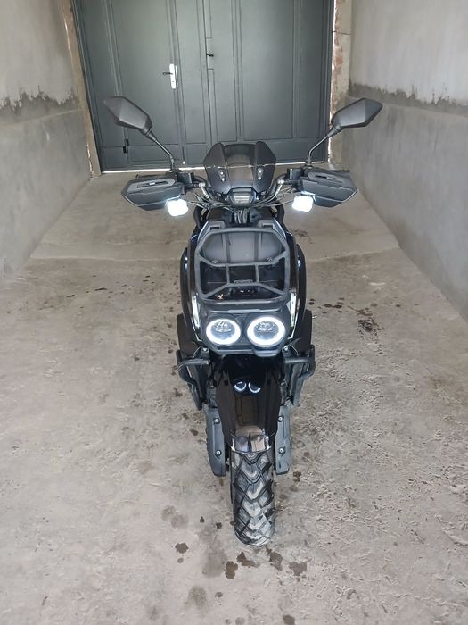 Sroʻchni sotiladi skuter Tank DRONGO