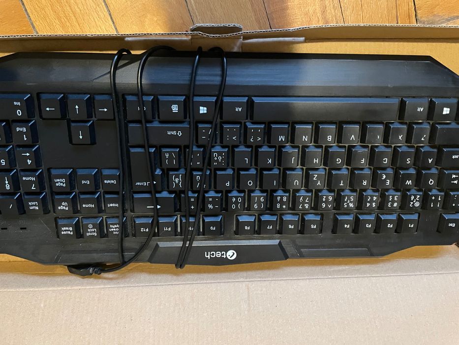 Клавиатури RGB 2 броя