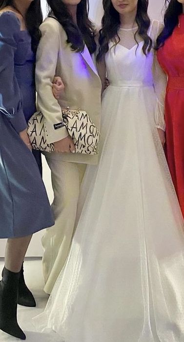 Продам костюм Sense X