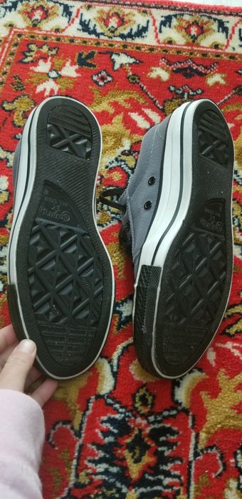 Vand tenisi converse