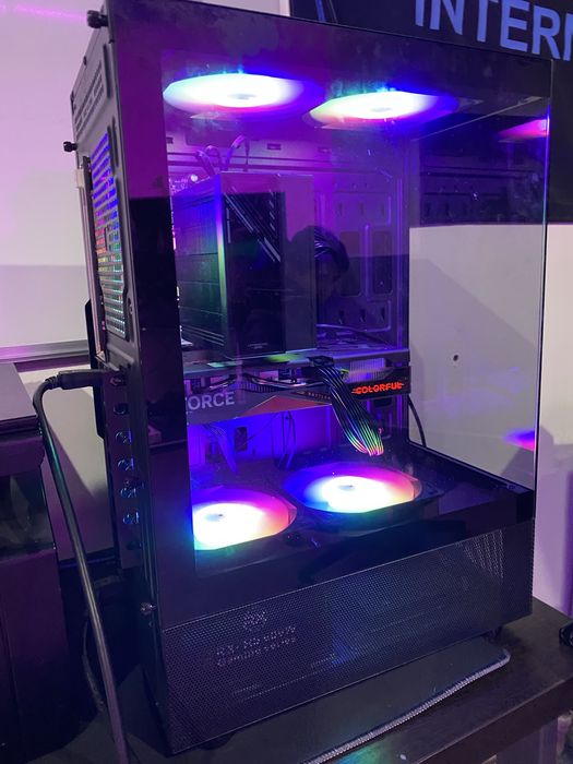 Игровой Системный Блок + Монитор,Клавиаратуа,Мышка