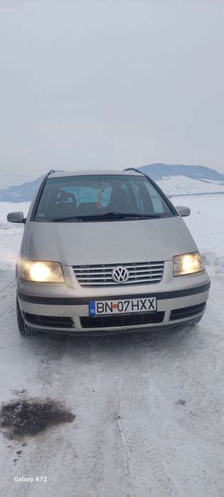 VW Sharan 19 116 cai
