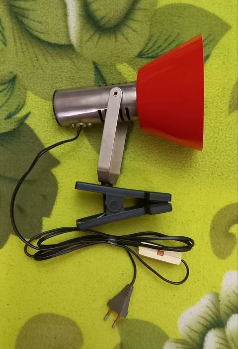 Светильник-прищепка