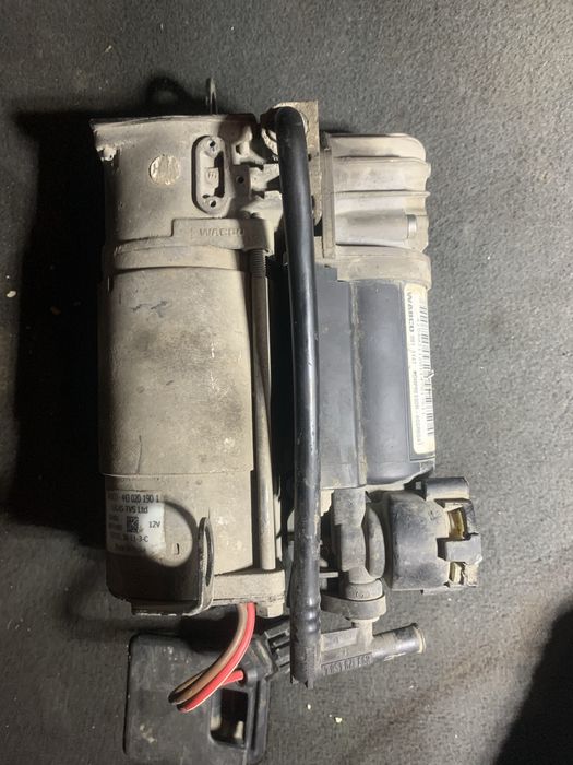 Мерседер 220 пневма