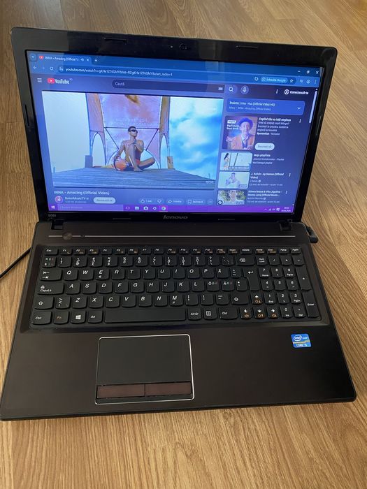 Laptop Lenovo intel core i5,Display 15,6 led,Windows 10 Pro,6gb ram ddr3,vine cu incarcator.