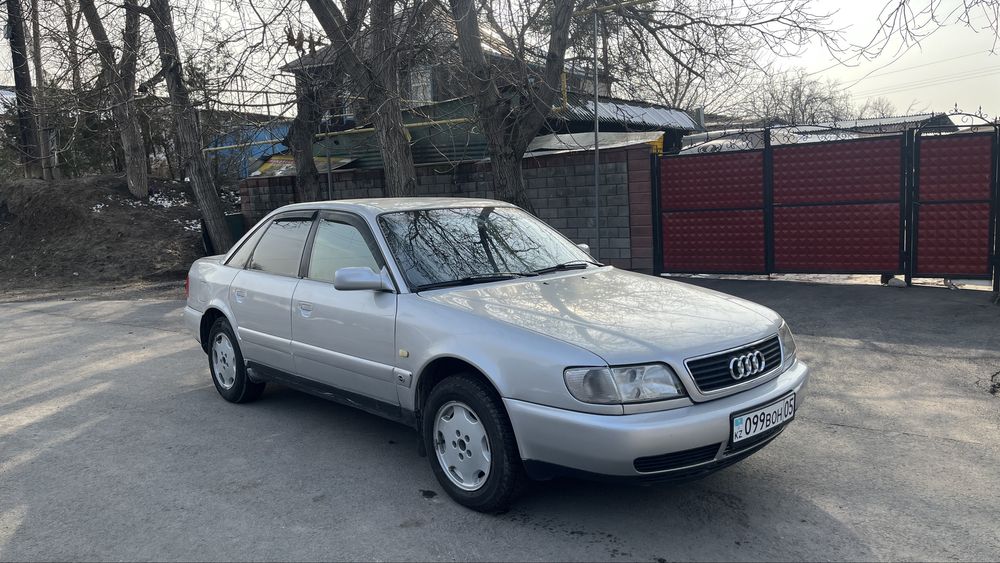 Продам Audi C4,2.8