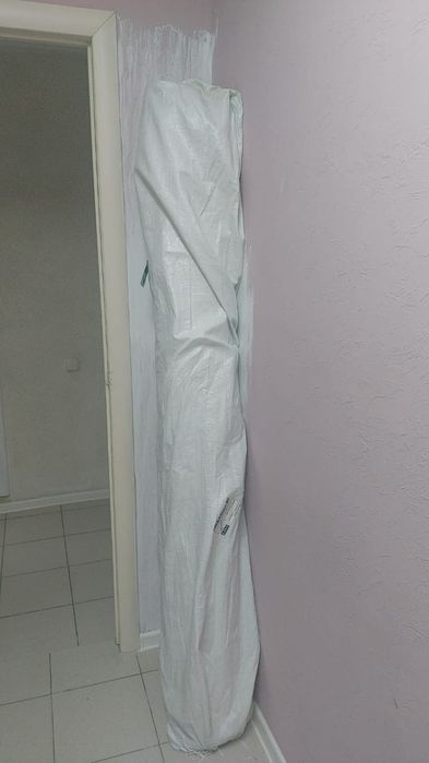 Продам новый в упаковке матрас топер