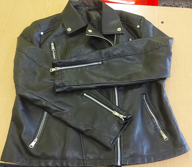 Дамско кожено яке ХЛ размер