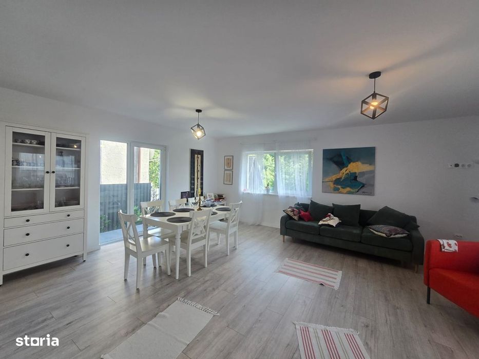Casa individuala de 4 camere, mobilat - Tauti