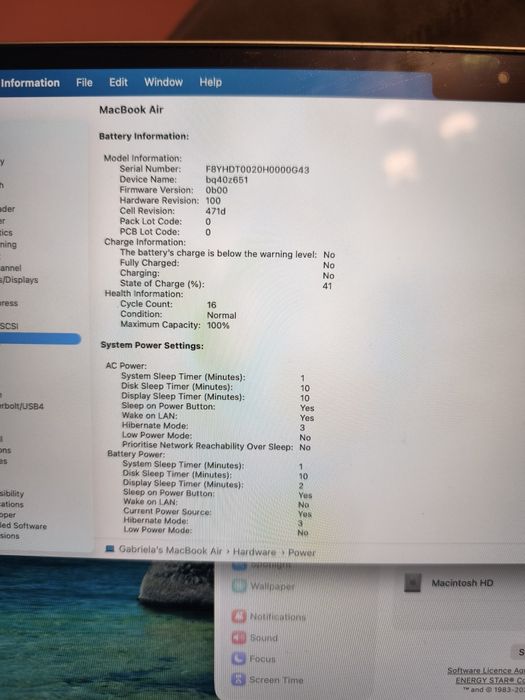 Apple MacBook M4 256gb 16gb