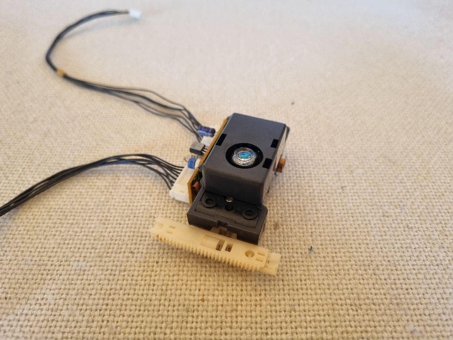 Laser Optic Original Philips RCD 1. Perfect functional.