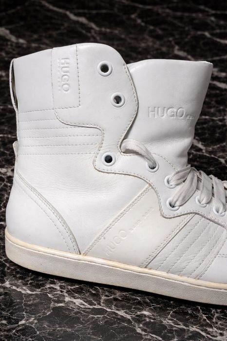 Hugo Boss N 43 Genuine Leather
