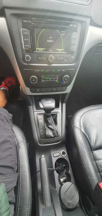 Vand  autoturism Skoda Yeti benzina an 2011