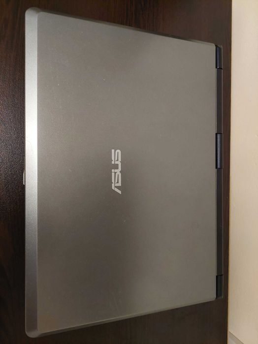 Лаптоп ASUS X51R