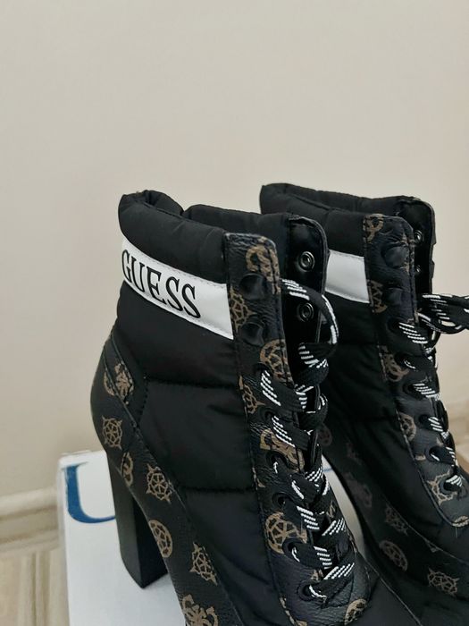 дамски боти Guess