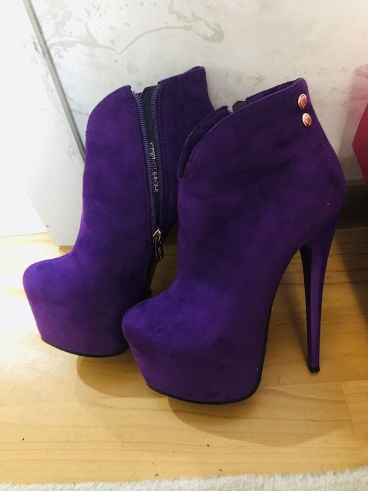 Женская обувь