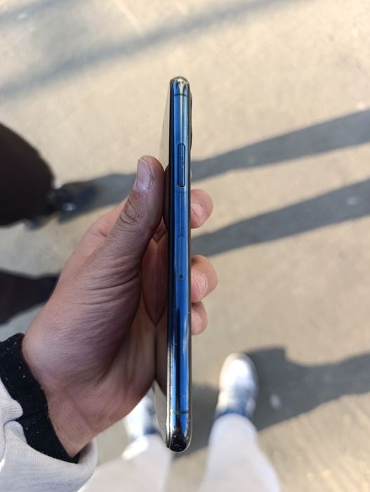 iPhone 11 pro holati yaxshi malumotlar teldaa