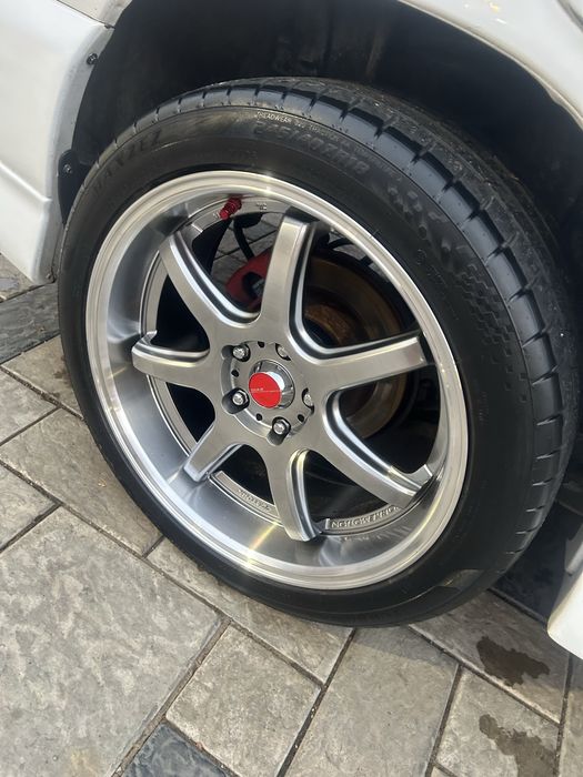 Продам комплект дисков Work emotion T7R