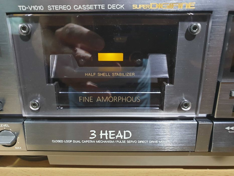 Casetofon JVC TD - V1010 / NOU