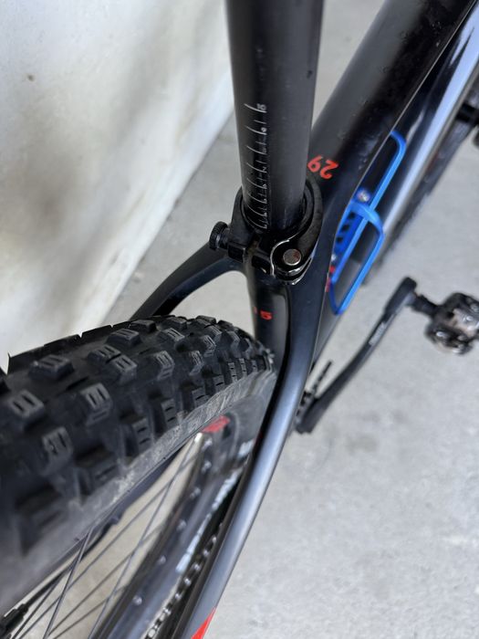 Vand bicicleta Cube carbon  in sare perfecta