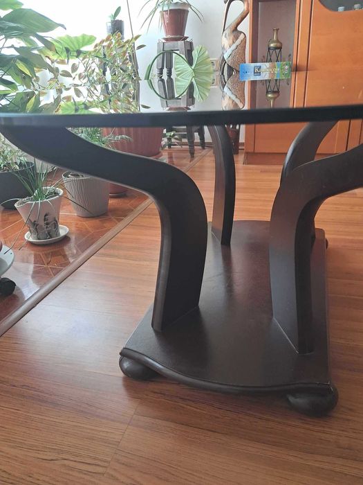 Много запазена холна маса