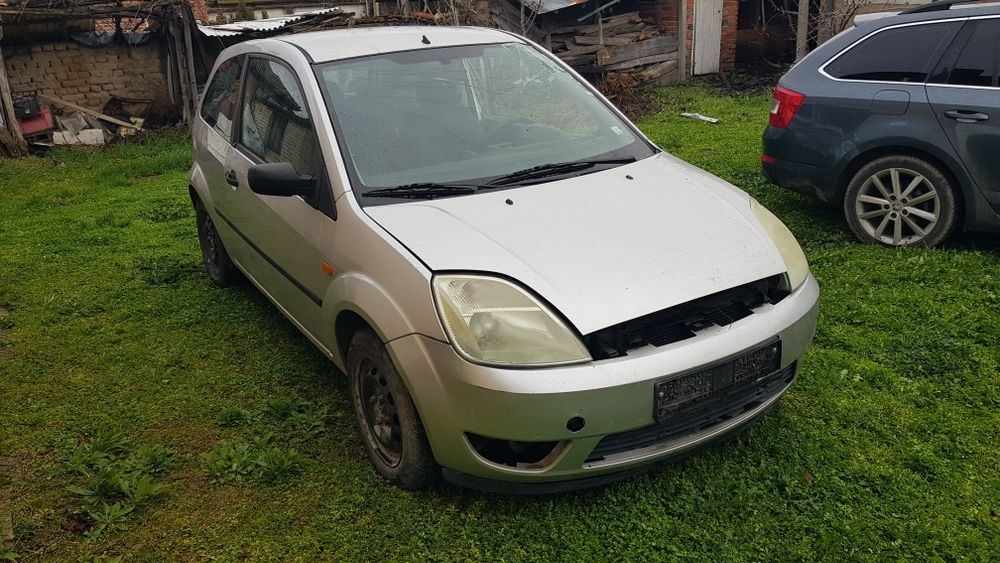 Форд Фиеста 1.25 с газов инжекцион на части