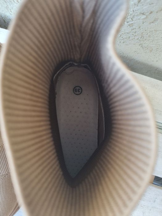 Papuci din material elastic