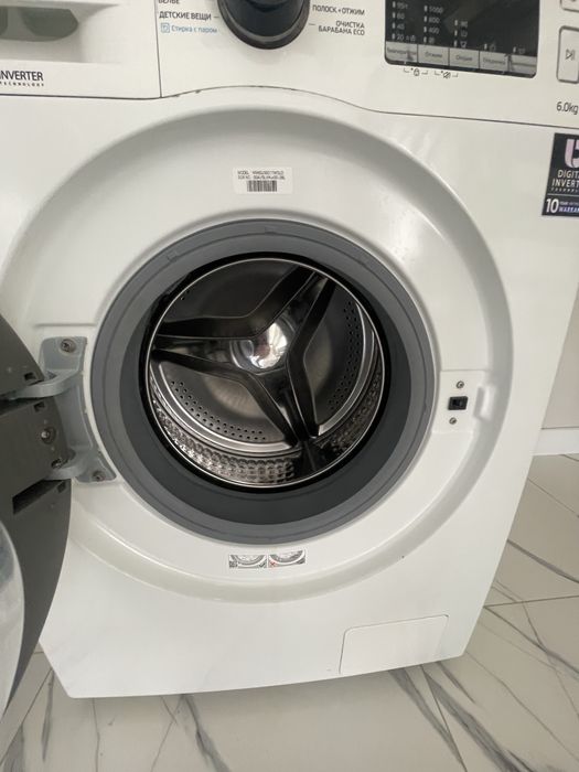 Продам стиральную машинку