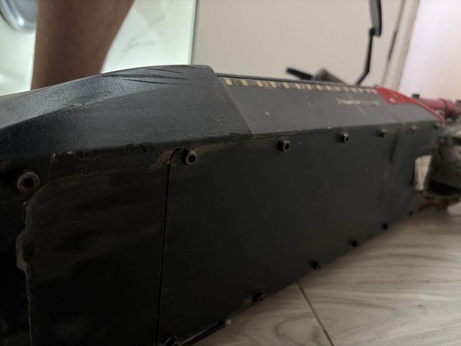 Продам электро самокат Kugoo m4