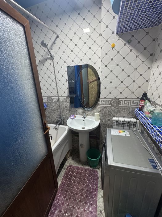 Uy sotiladi 3 xonali