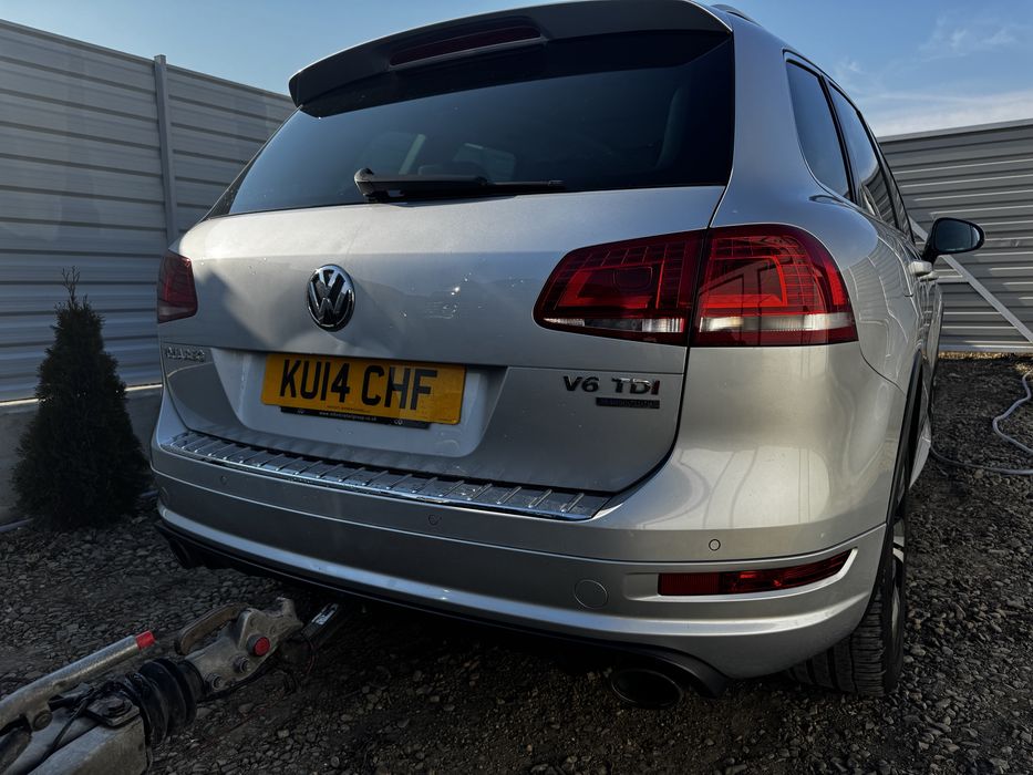 Dezmembrez touareg 7p 3.0 tdi r line crca gri stopuri led bixenon