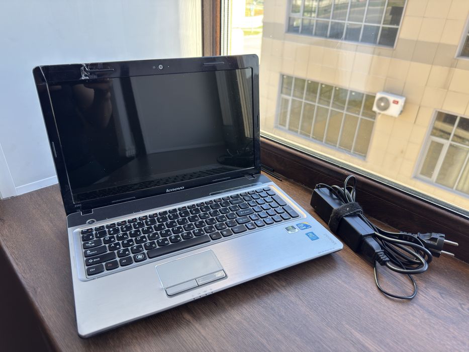 Ноутбук i3-m370 озу 4гб