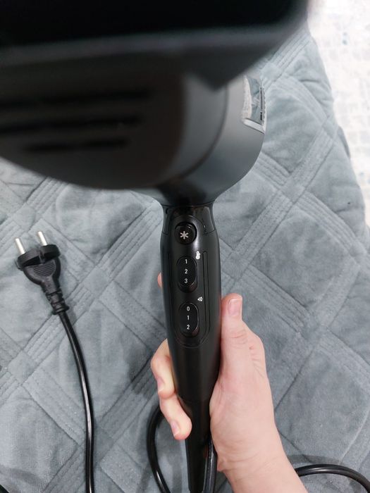 Продам фен профессиональный