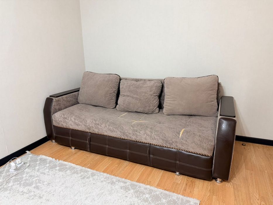 Продаю диван раскладной