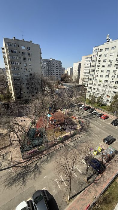 Apartament 3 camere - Piata Trapezului - Direct Proprietar