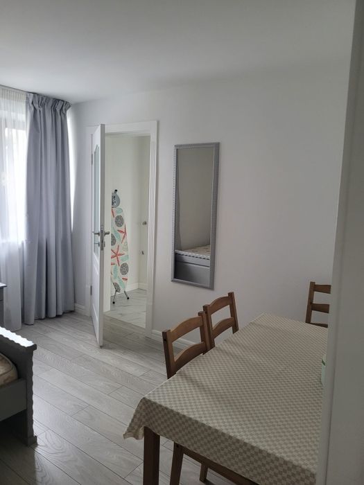Vând apartament 2 camere Radauți central