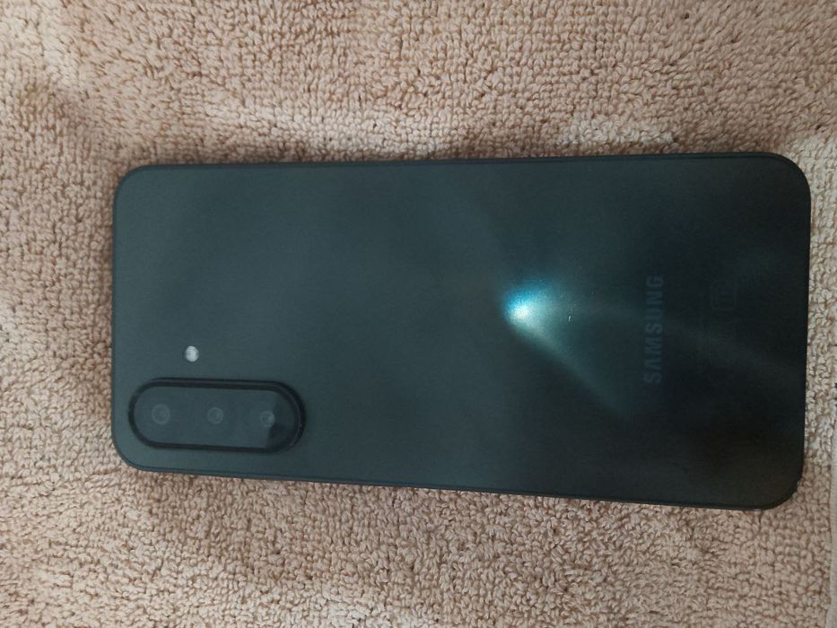 Samsung galaxy A 17