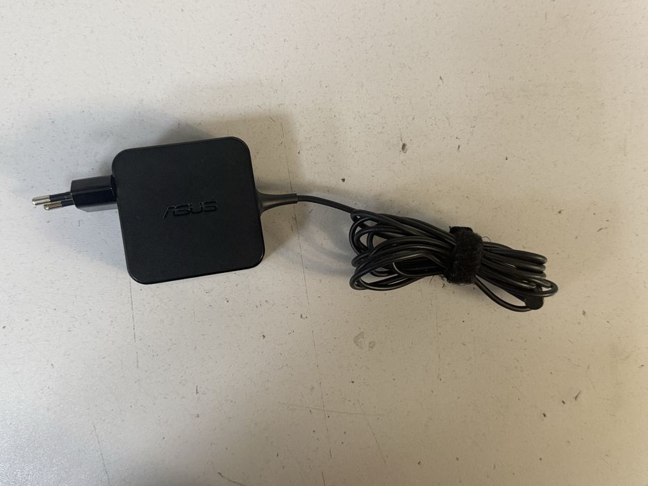 Ноутбук ASUS M509D