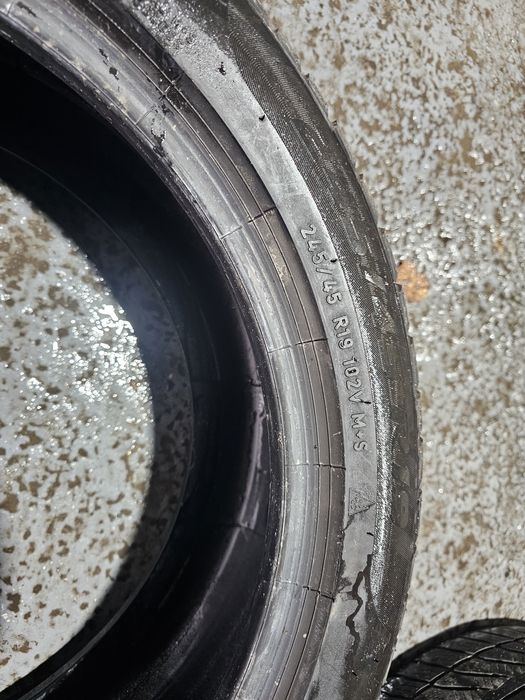 245 45 19 m+s pirelli runflat
